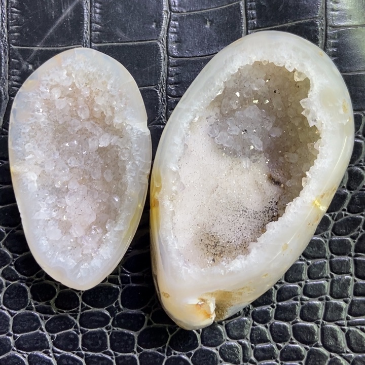 水晶兔耳摆件未镶嵌