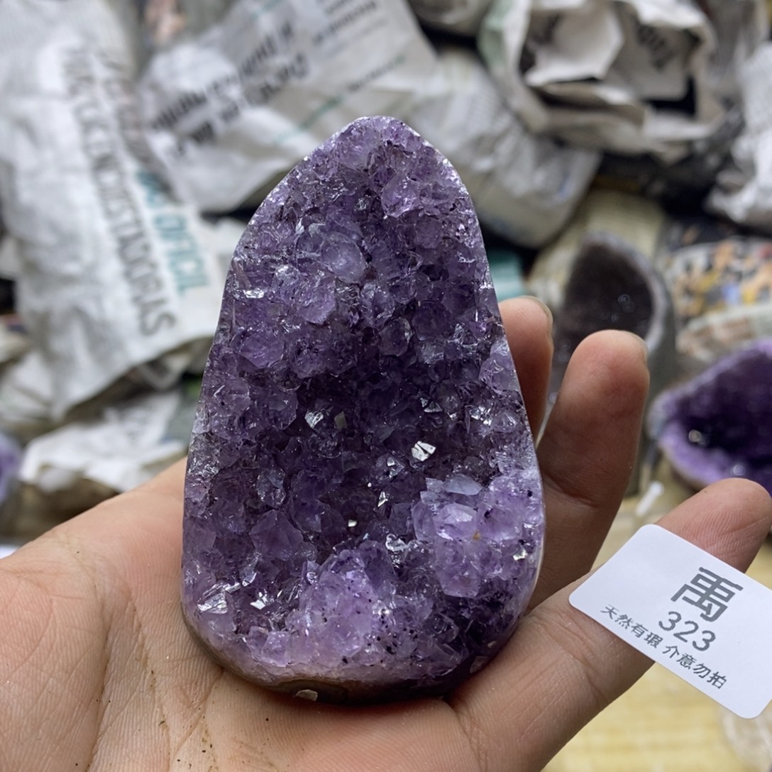 未镶嵌珠宝半成品水晶