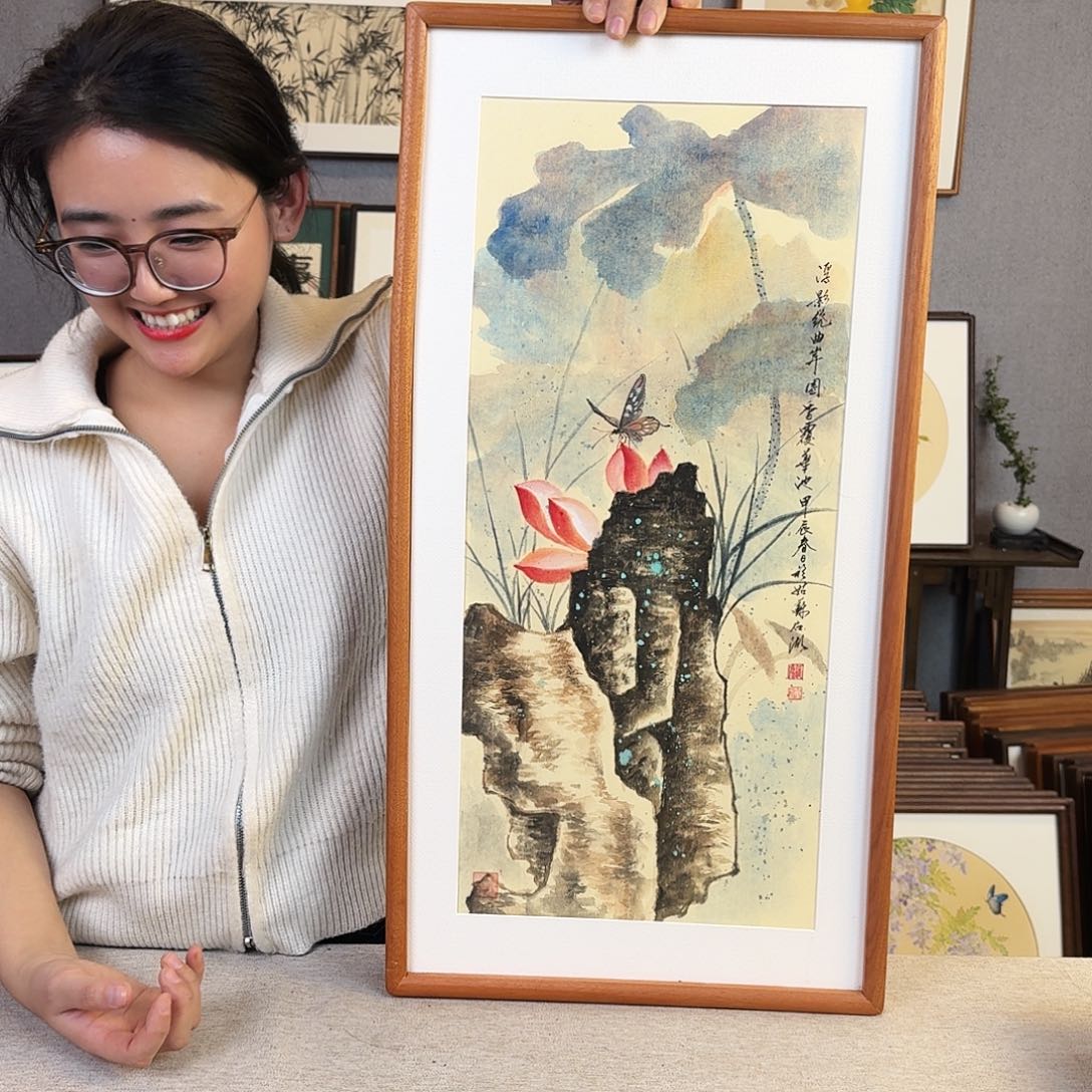 国画手绘带框尺寸： 36*69