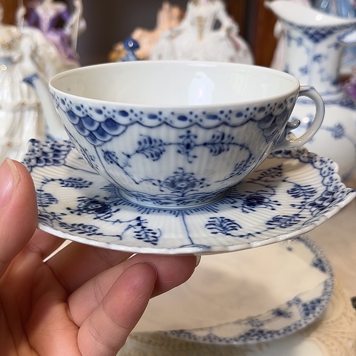 杯欧洲中古瓷器摆件