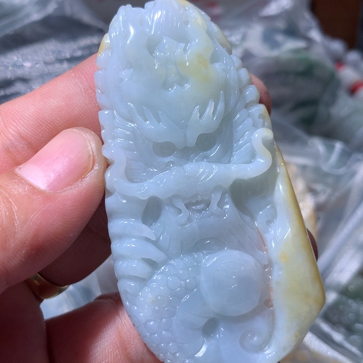 翡翠未镶嵌颈饰保真天然a货翡翠