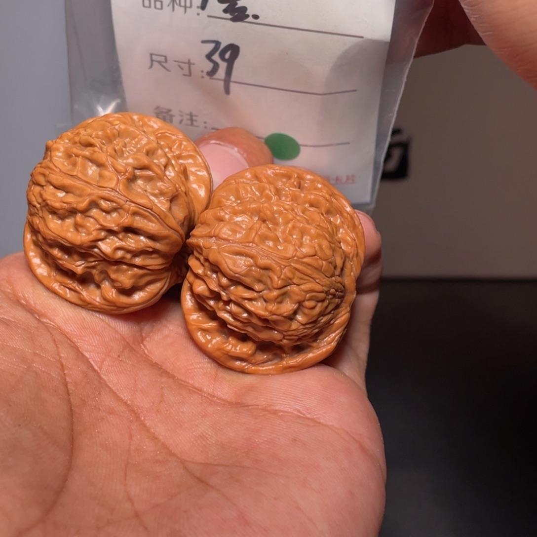 文玩核桃吊坠文玩核桃