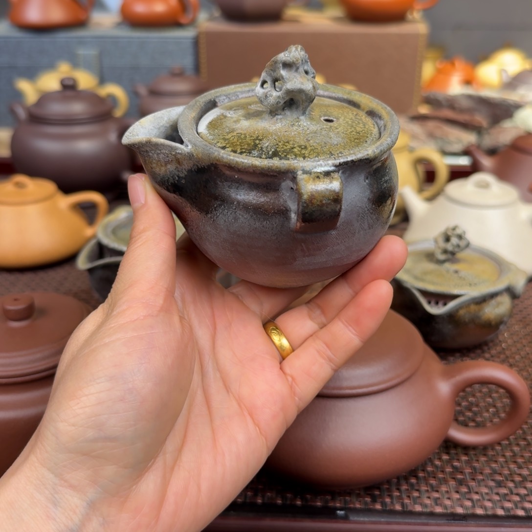 段泥茶壶新***展150毫升左右