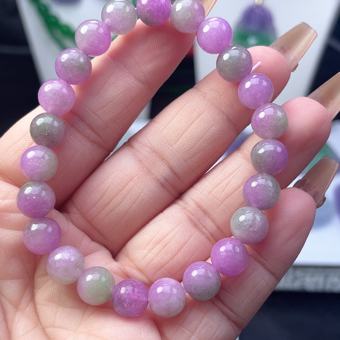 翡翠吊坠(赠链)未镶嵌