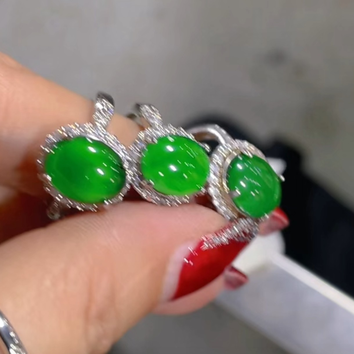 天然A货翡翠假一罚四（多样性发货拍一件发件）