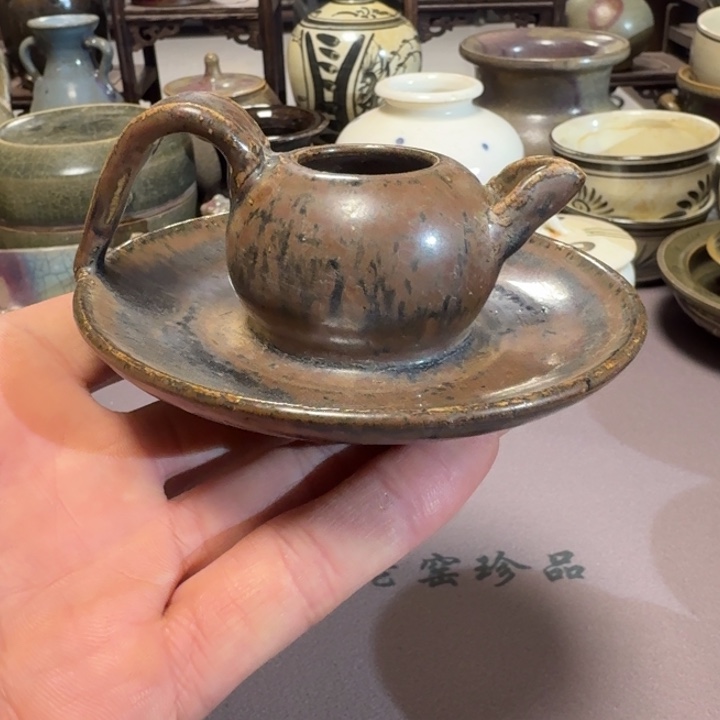 摆件时观老窑，亏本冲量