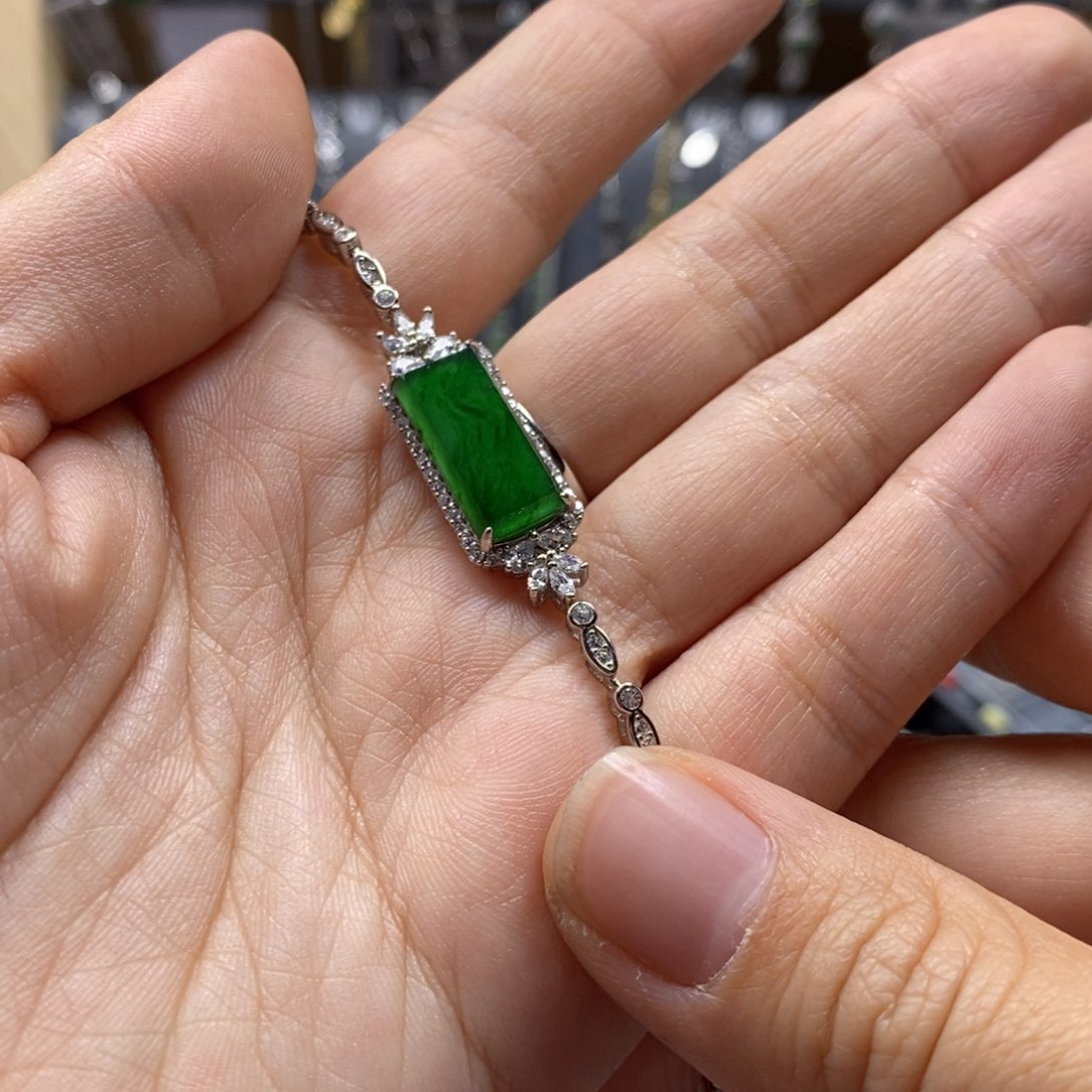 翡翠颈饰银S925镶嵌40号