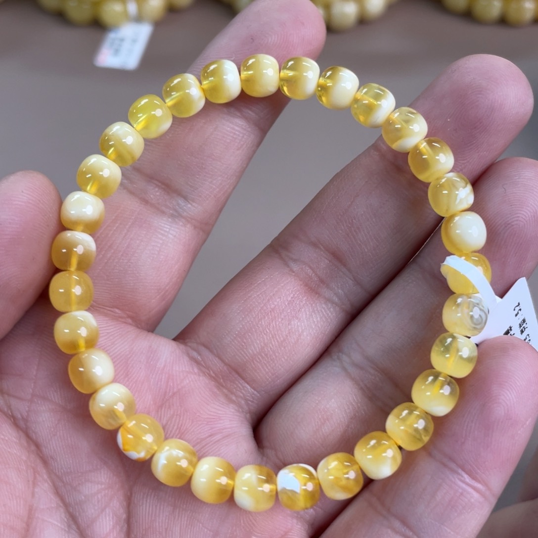 琥珀裸石未镶嵌12100000000000