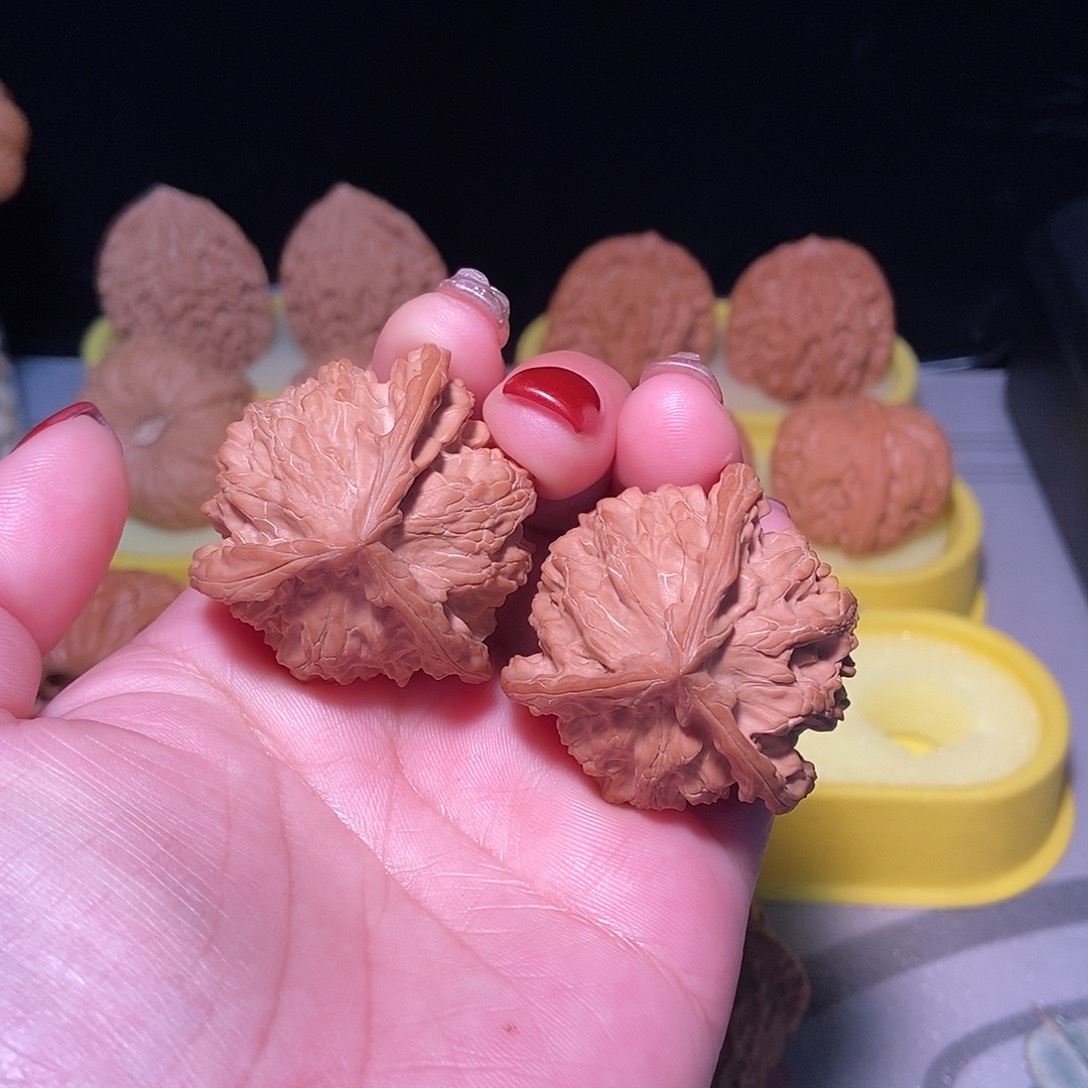 文玩核桃吊坠盘山三坑