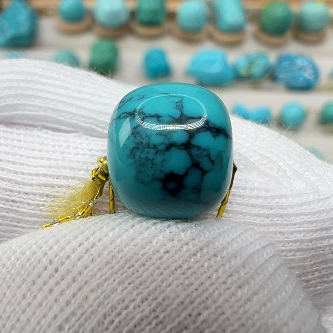 绿松石配饰未镶嵌