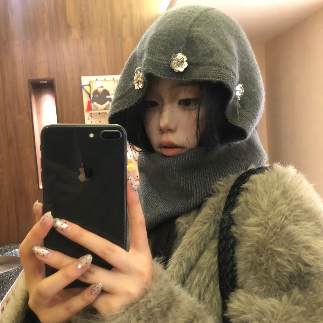 韩系千金花朵镶嵌针织帽子围巾一体女冬针织套头帽巴拉克拉法帽