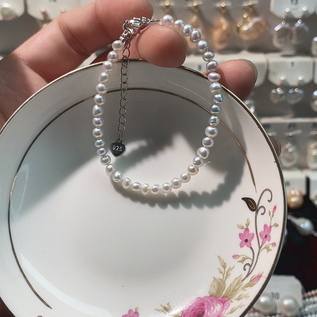 淡水珍珠颈饰未镶嵌