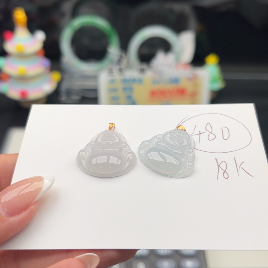 颈饰18K金镶嵌翡翠