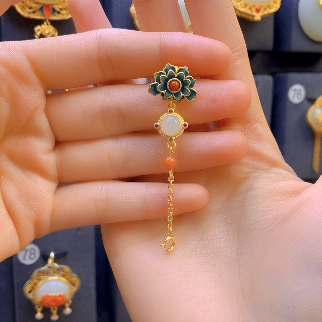 和田玉颈饰银S925镀金镶嵌