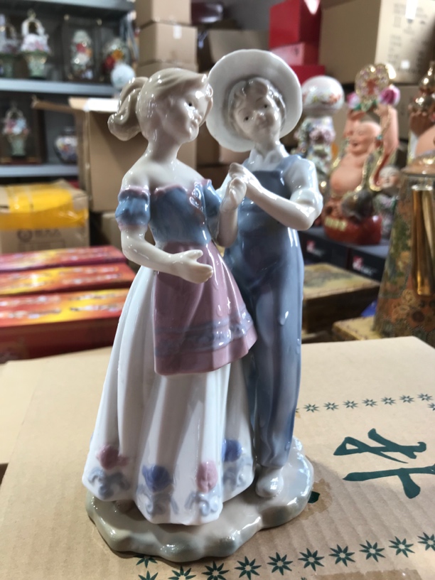 雅致同款情侣瓷偶手工陶瓷玄关摆设可爱蓝色