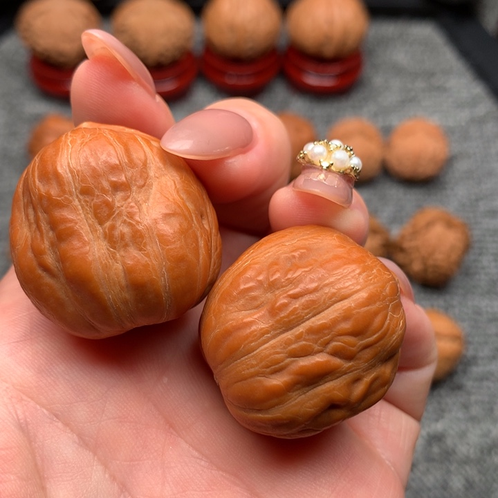 吊坠文玩核桃玉石金蟾