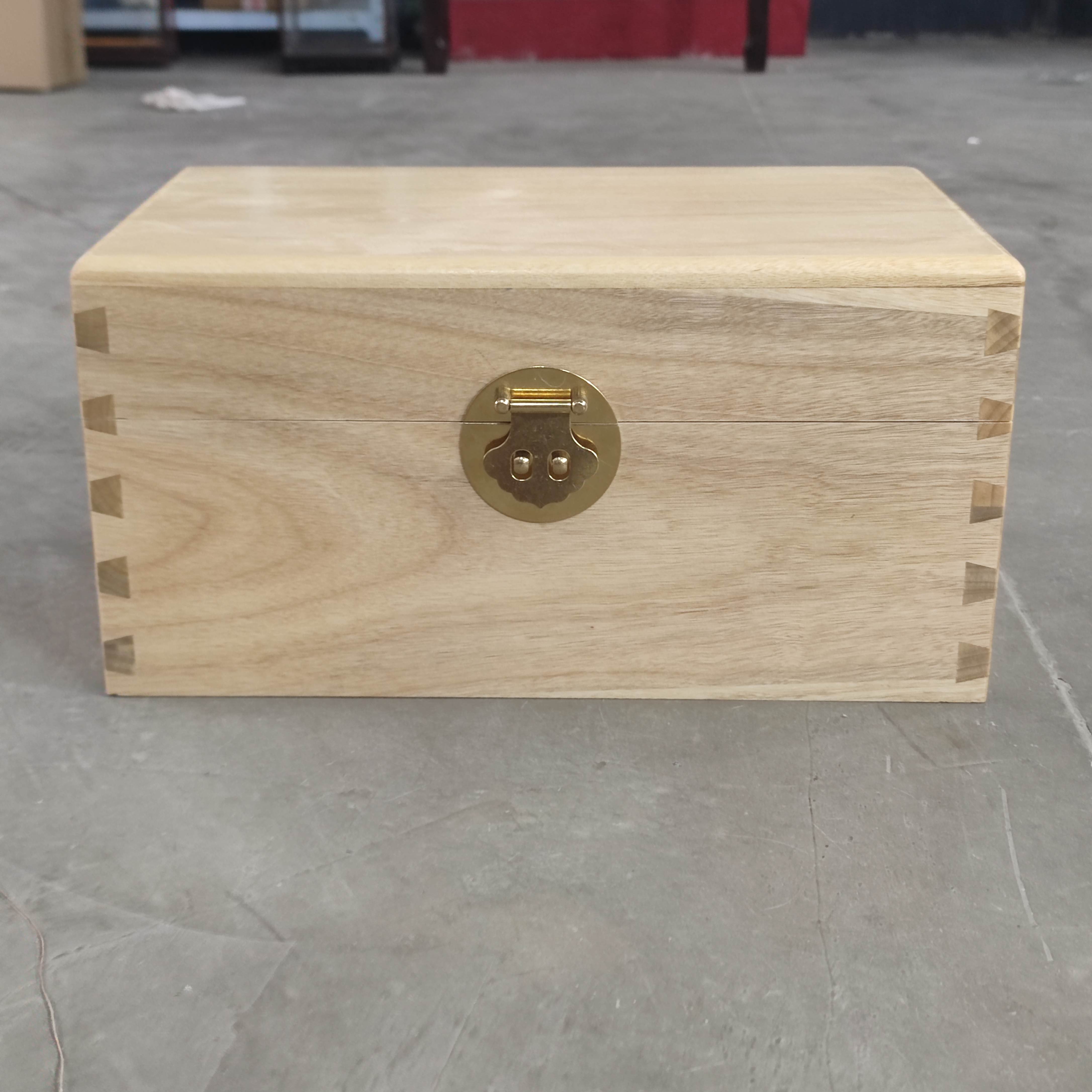 5000 香樟木特大号翻盖40*25*20首饰箱收纳箱