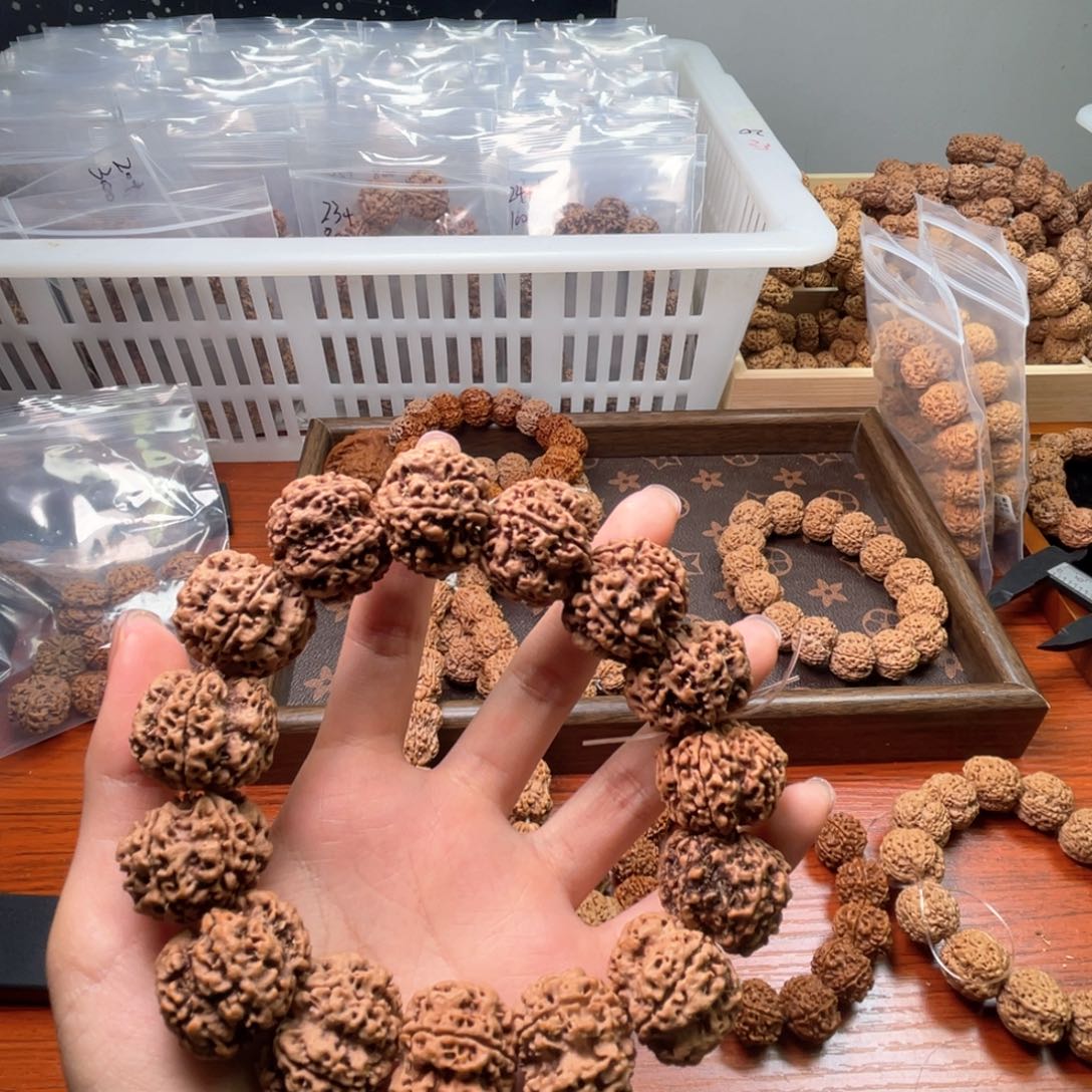 金刚菩提手串25MM狼牙梅花超矮桩原生态