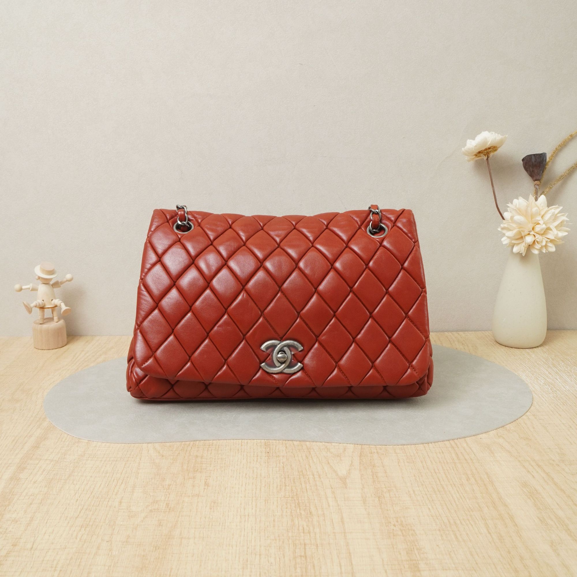 95新 Chanel/香奈儿 香奈儿链条泡芙包红色羊皮15开/卡/DS047567