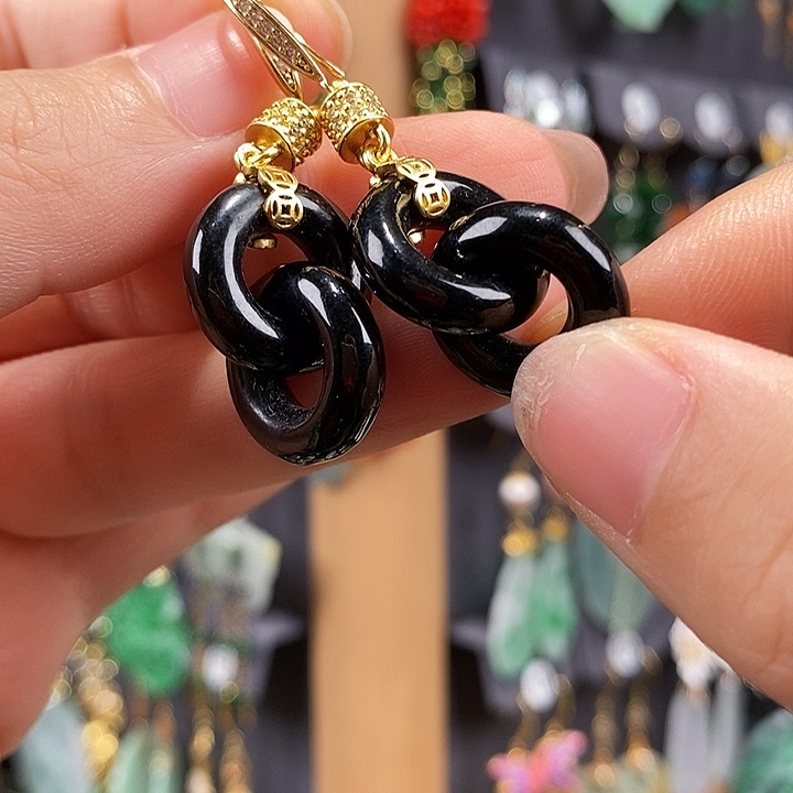 翡翠未镶嵌耳饰翡翠