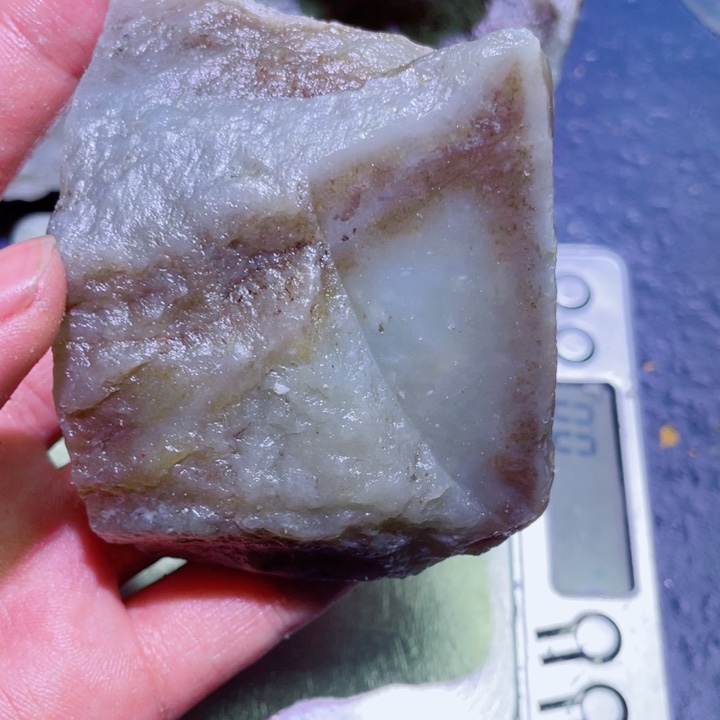 和田玉未镶嵌珠宝半成品