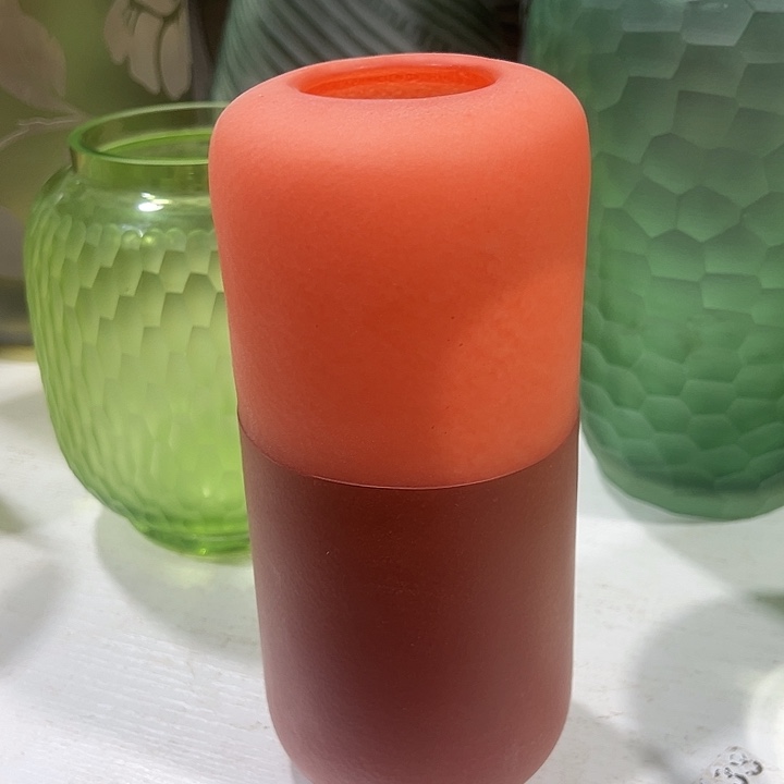 七***七手工艺品琉璃橘色磨刻花瓶花器高23口5