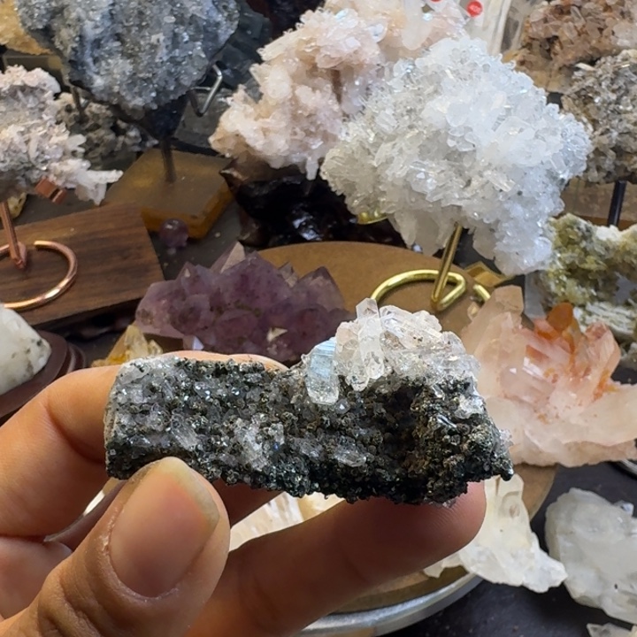 喵***姐珠宝半成品水晶未镶嵌