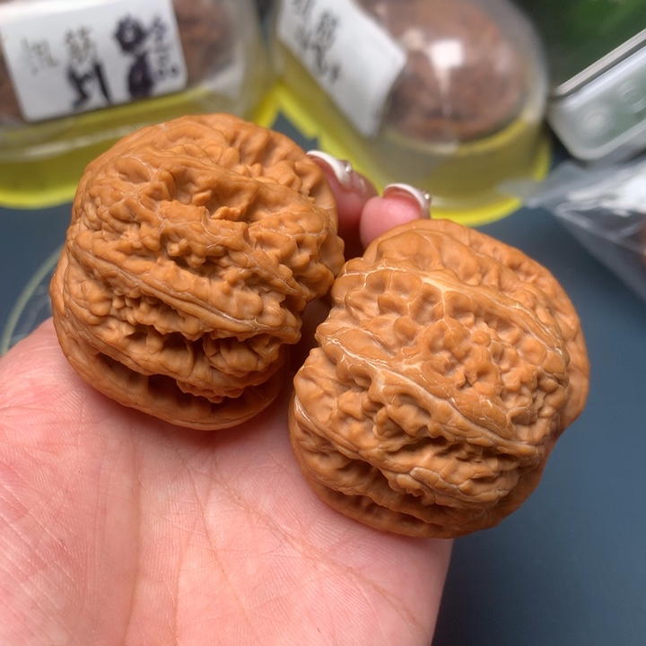 文玩核桃把件47-13203-9