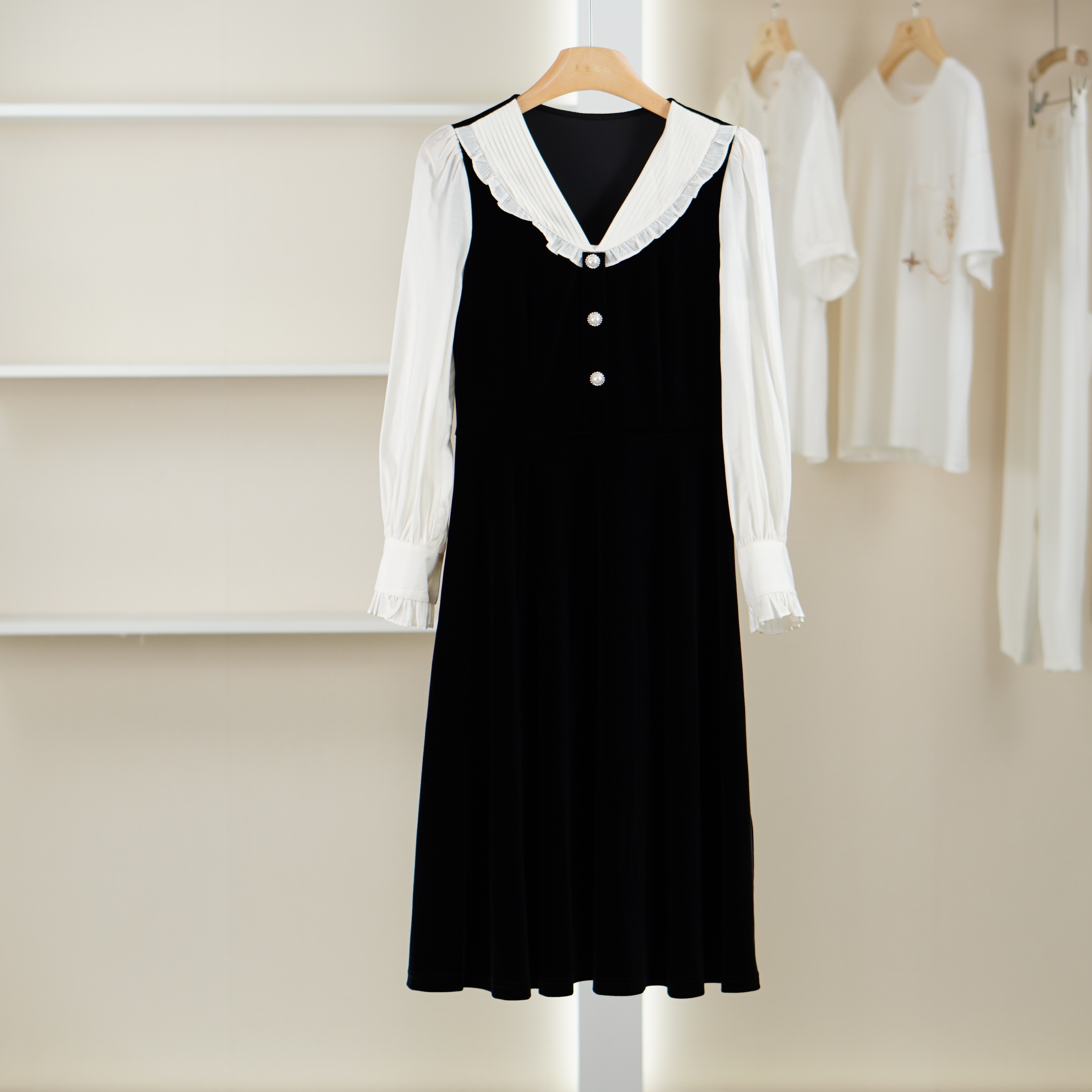 【麦笛·品牌新款】5080321 春季简约气质修身连衣裙撤柜女装