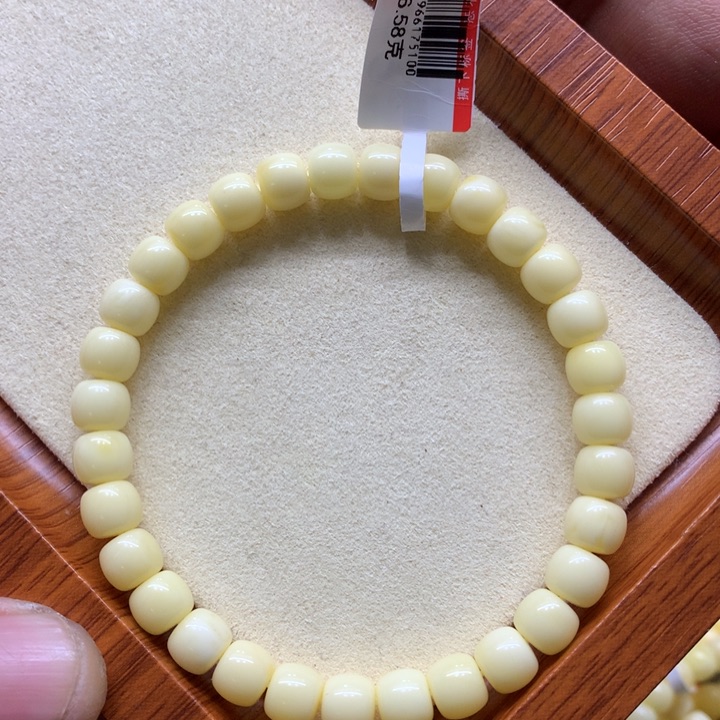 蜜蜡手链未镶嵌蜜蜡