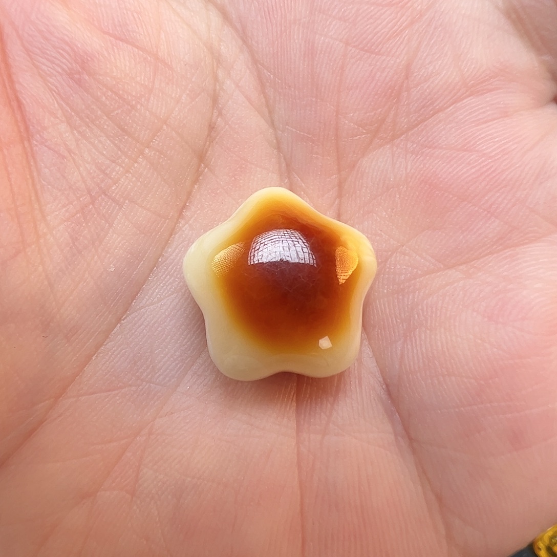 是***～琥珀未镶嵌珠宝奇石