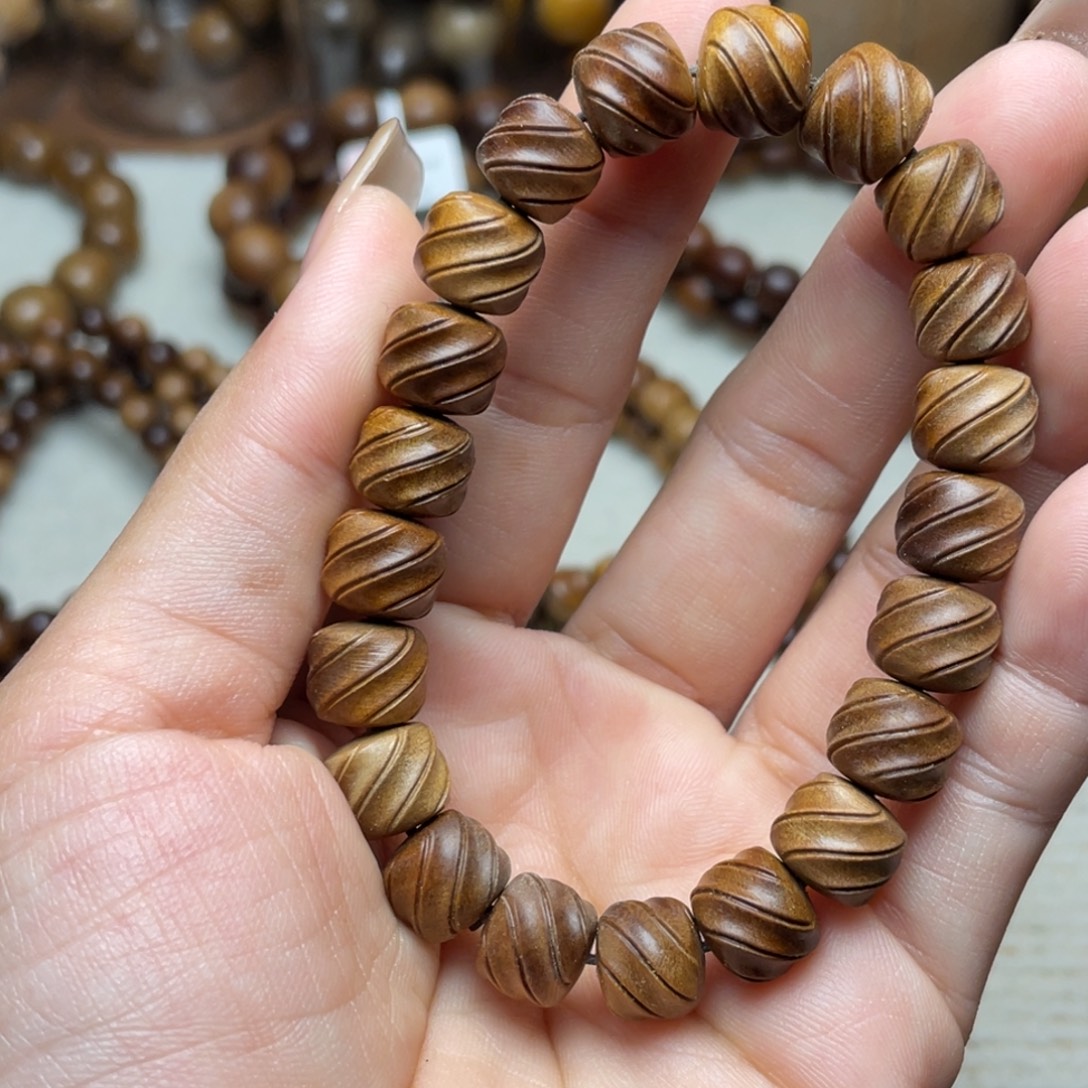 檀香木手串/手链印度老山檀香鱼扭珠