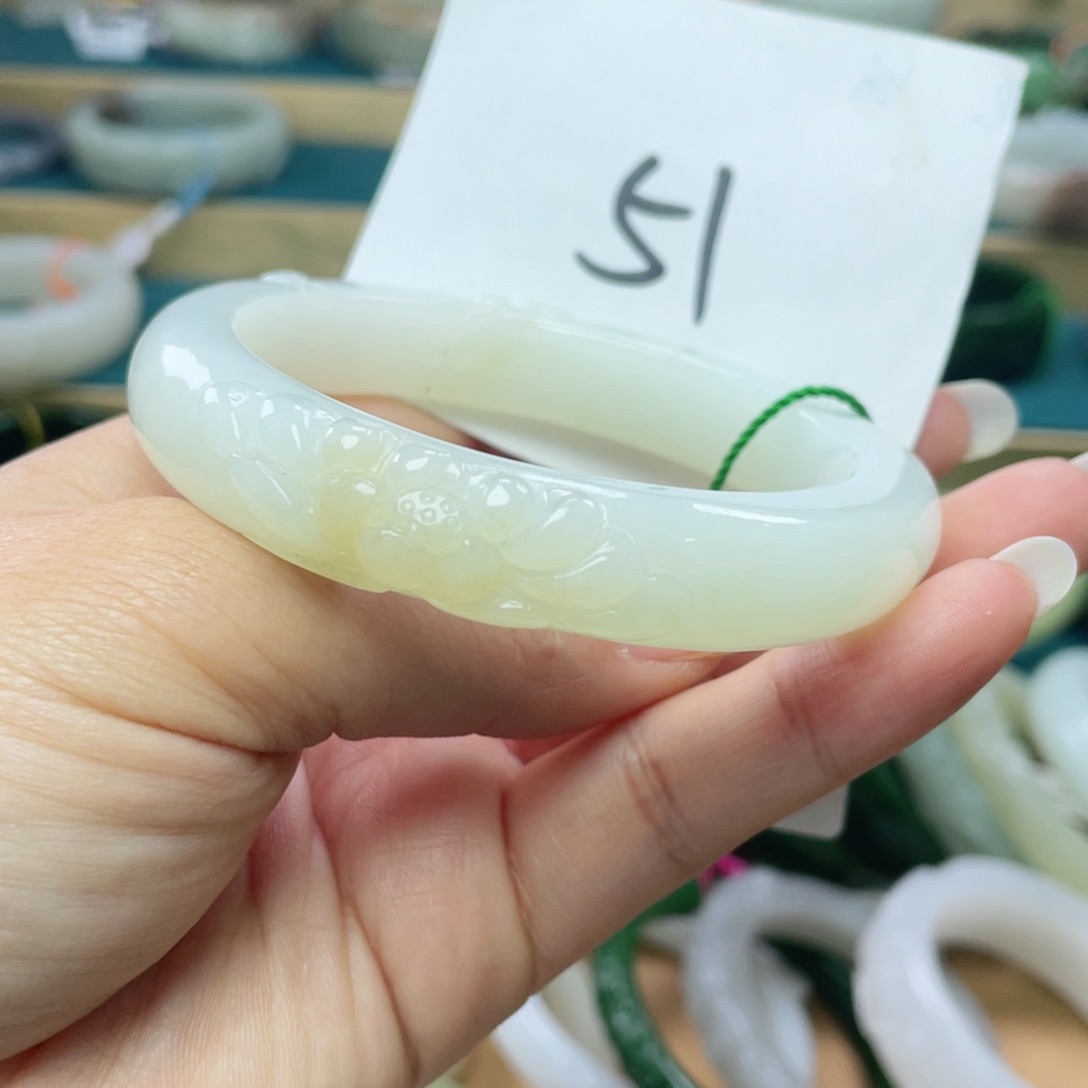 未镶嵌手镯和田玉圈口60