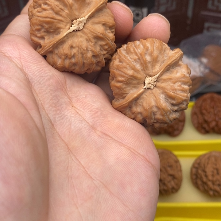 文玩核桃吊坠39门头沟元宝