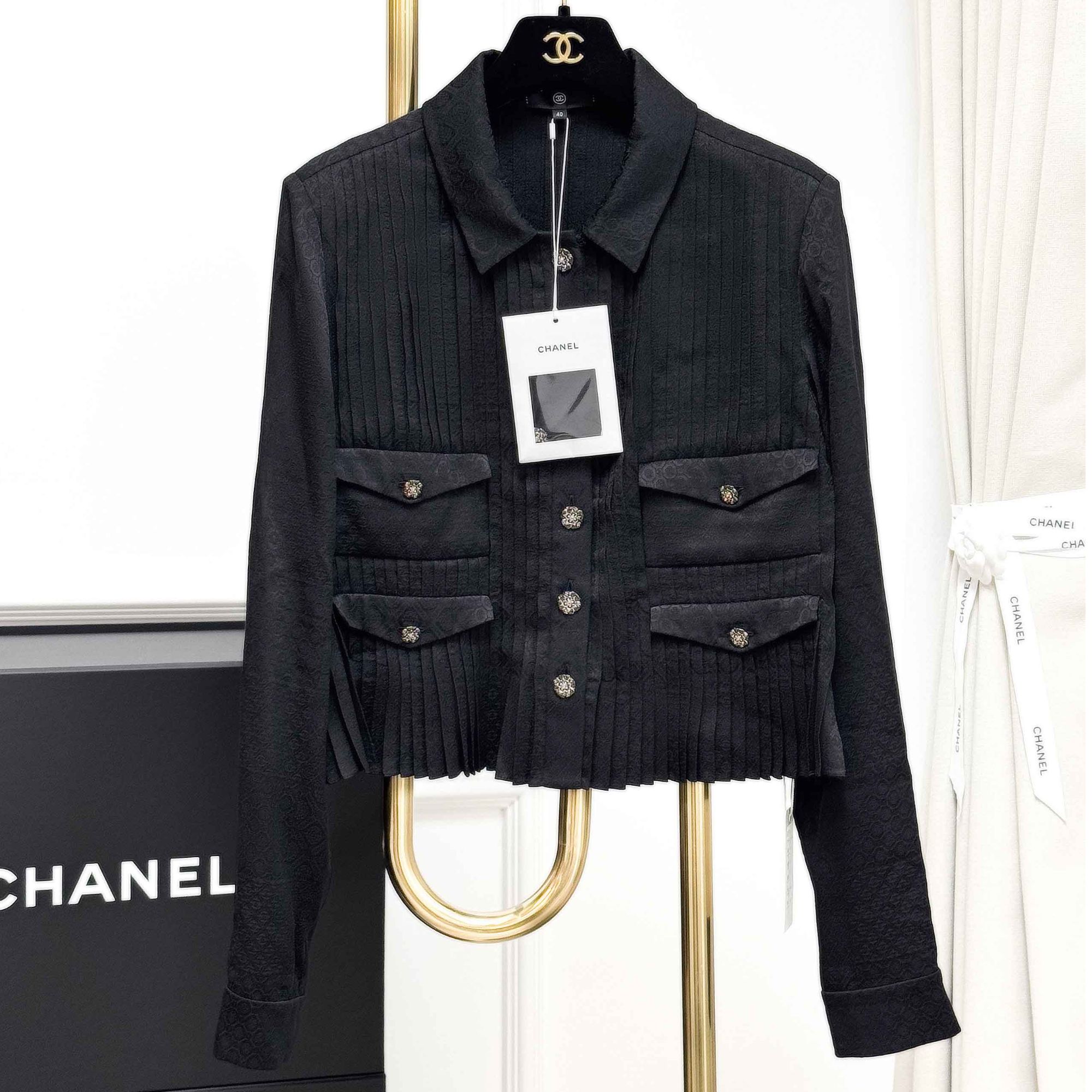 99新 Chanel/香奈儿 40码 黑色 百褶 长袖 短款 衬衫