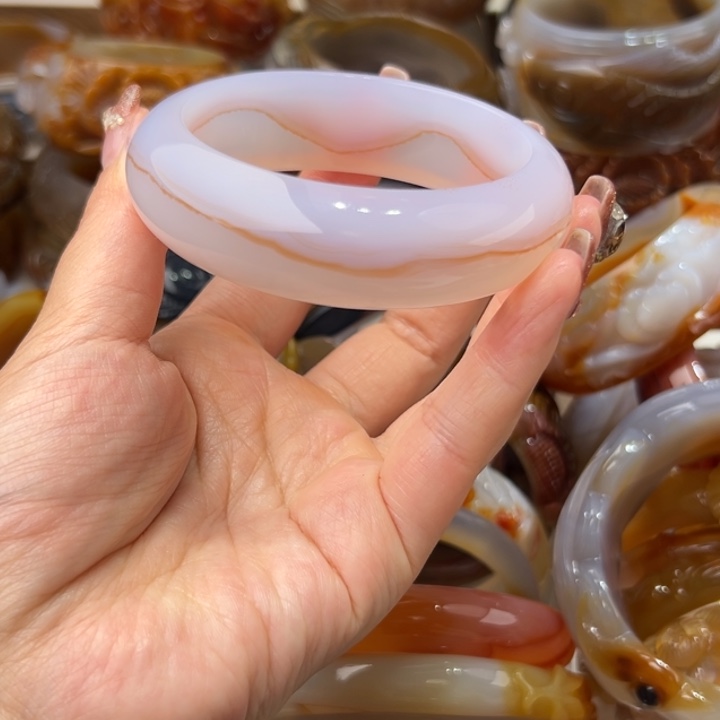 玛瑙/玉髓手镯未镶嵌熟****人一共280