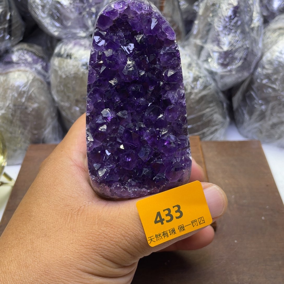 未镶嵌水晶大型摆件（非配饰）