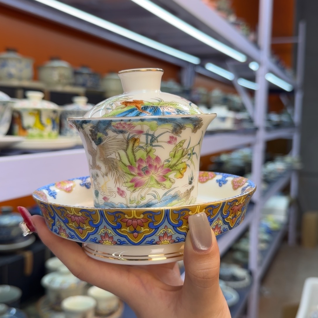 我在外面吃饭呢你在哪了