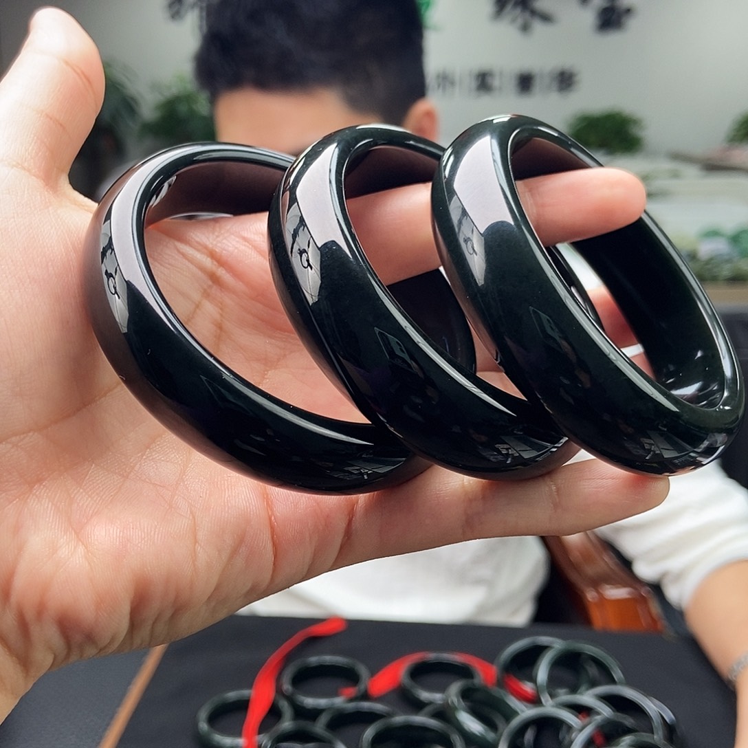 和田玉未镶嵌手镯54-64颜色多样性发拍一发一