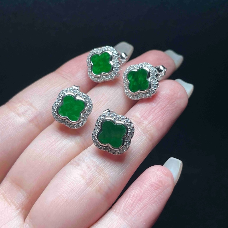 【魏来意】S925翡翠四叶草耳钉（8*8mm）【多样性发一】