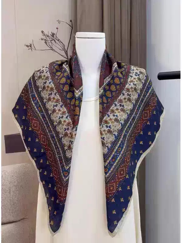 （异域风情）85X85丝毛双面异色优雅丝毛温暖国风高端丝巾