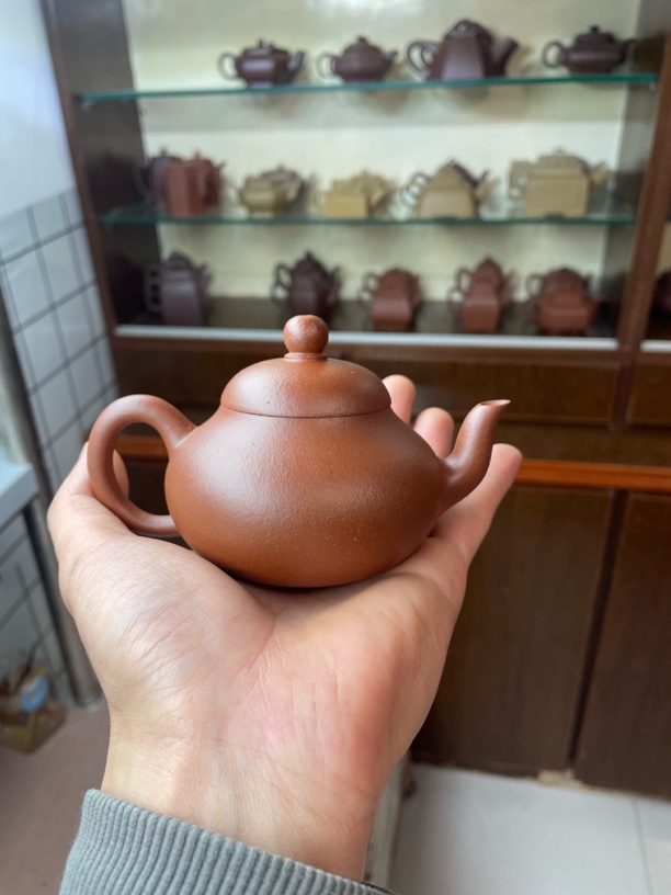 纯红降坡 半手梨形，精工制作 细节拉满随便看 容量170c