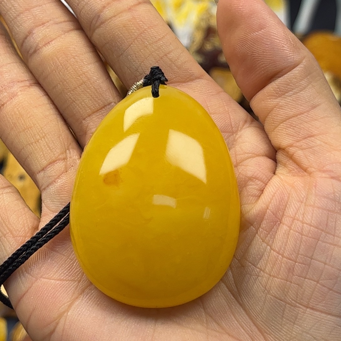 定制琥珀未镶嵌蜜蜡吊坠