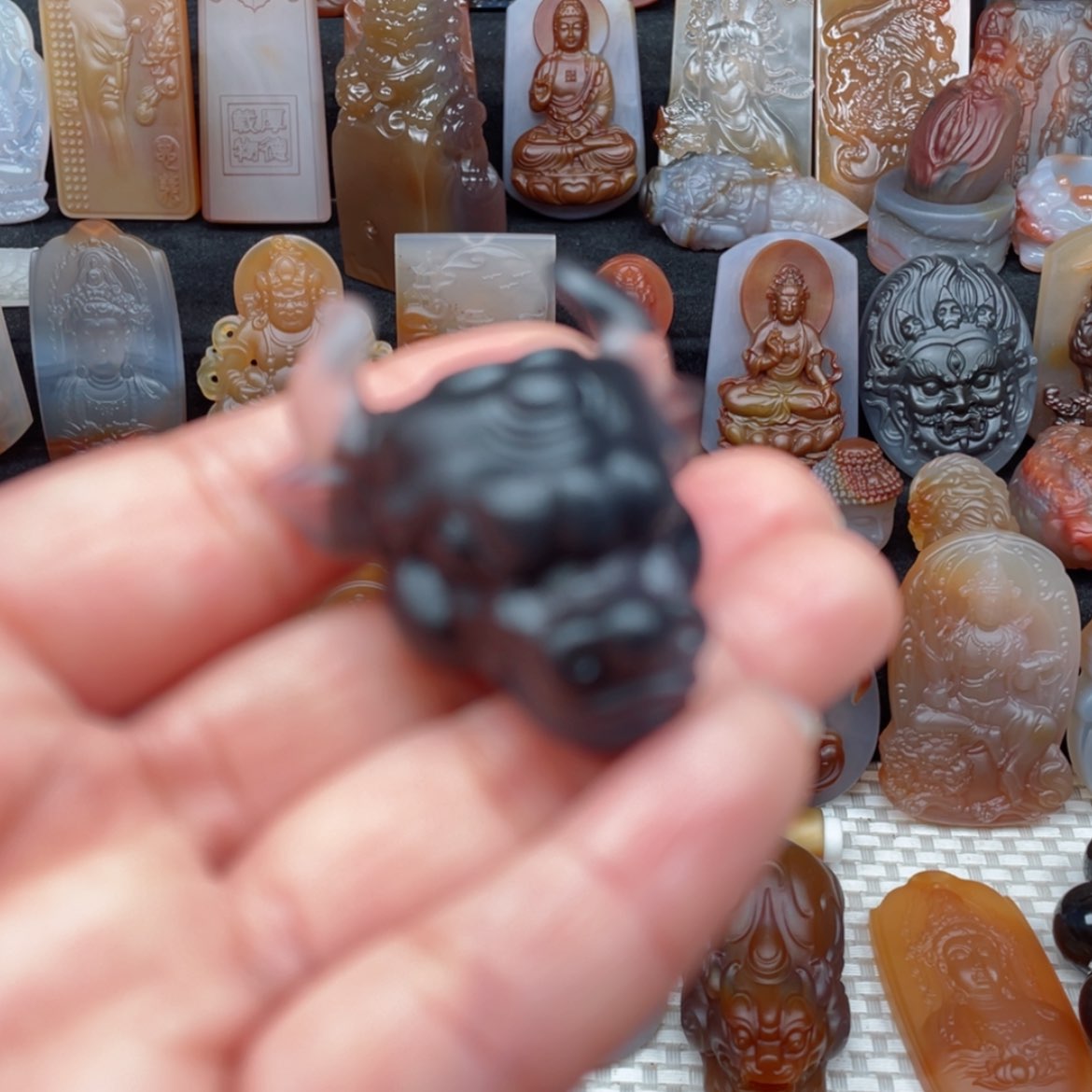 【闪购商品】未镶嵌颈饰玛瑙/玉髓A****J