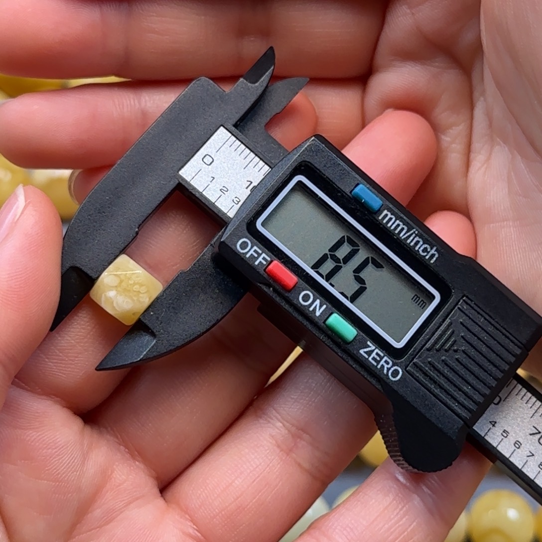 琥珀未镶嵌裸石精工八棱珠