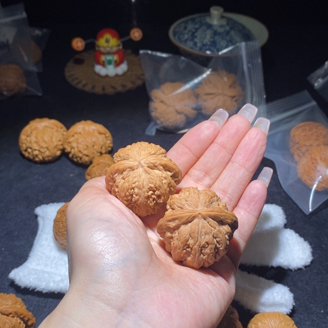 文玩核桃吊坠粗筋42