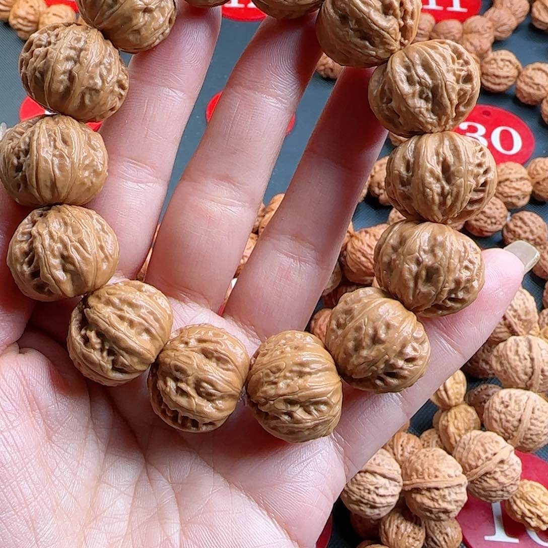 文玩核桃手串薯*熊八棱磨盘