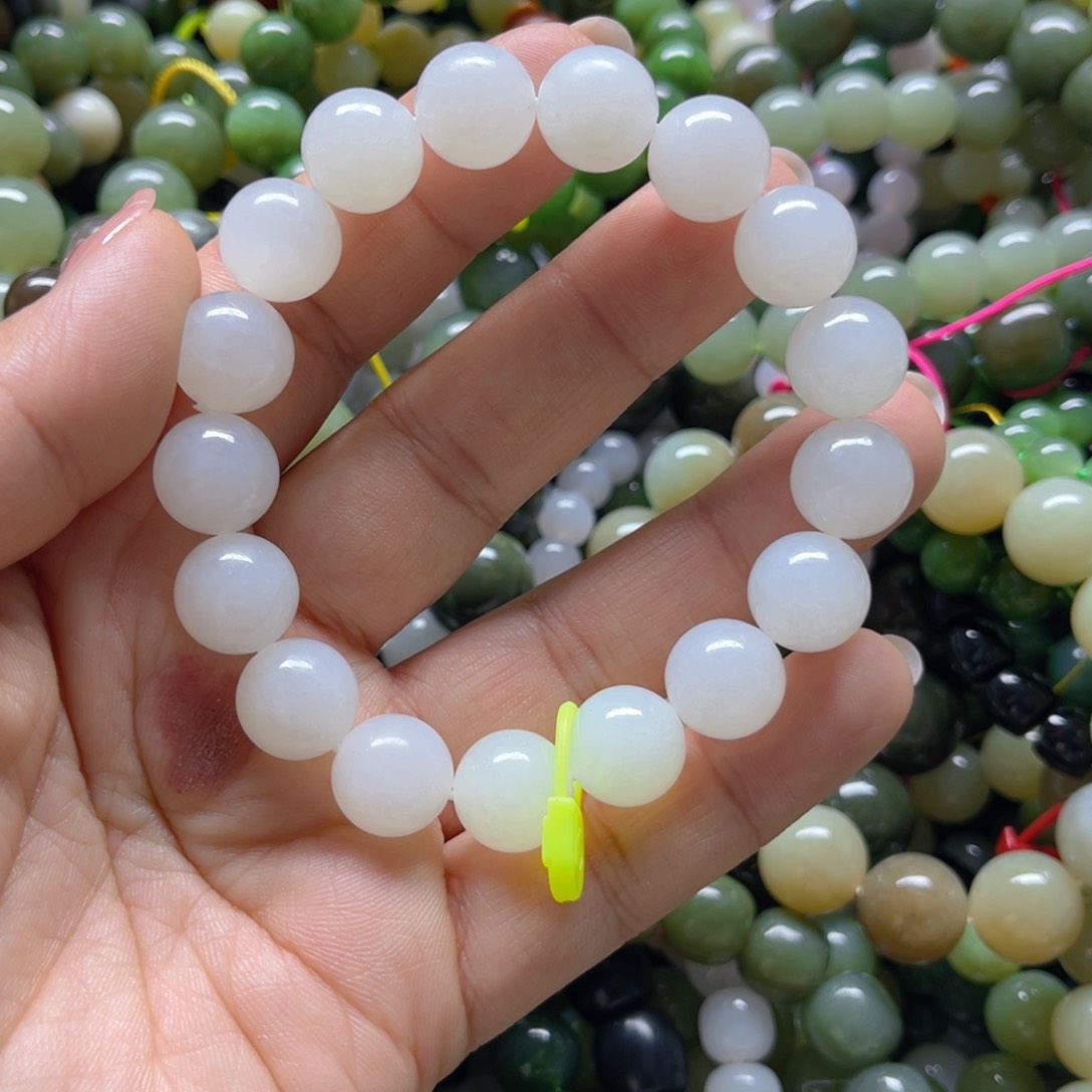 和田玉手链未镶嵌