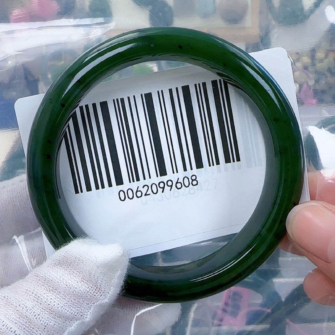 和田玉（碧玉）手镯未镶嵌60