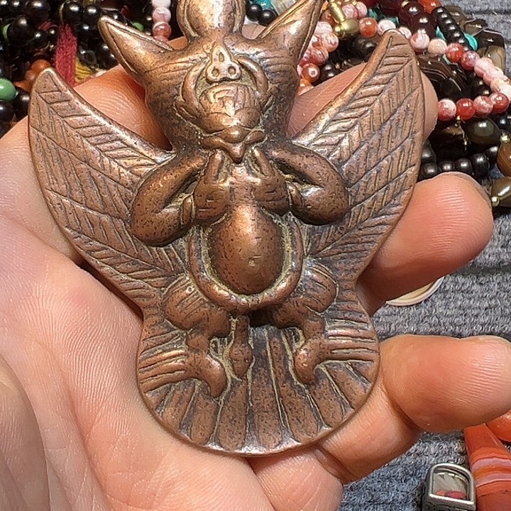 花岗石铁合金藏传大鹏鸟一个